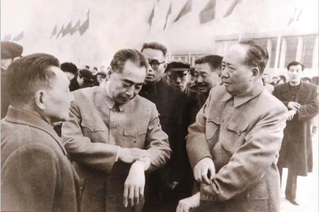 zhouenlai with watch