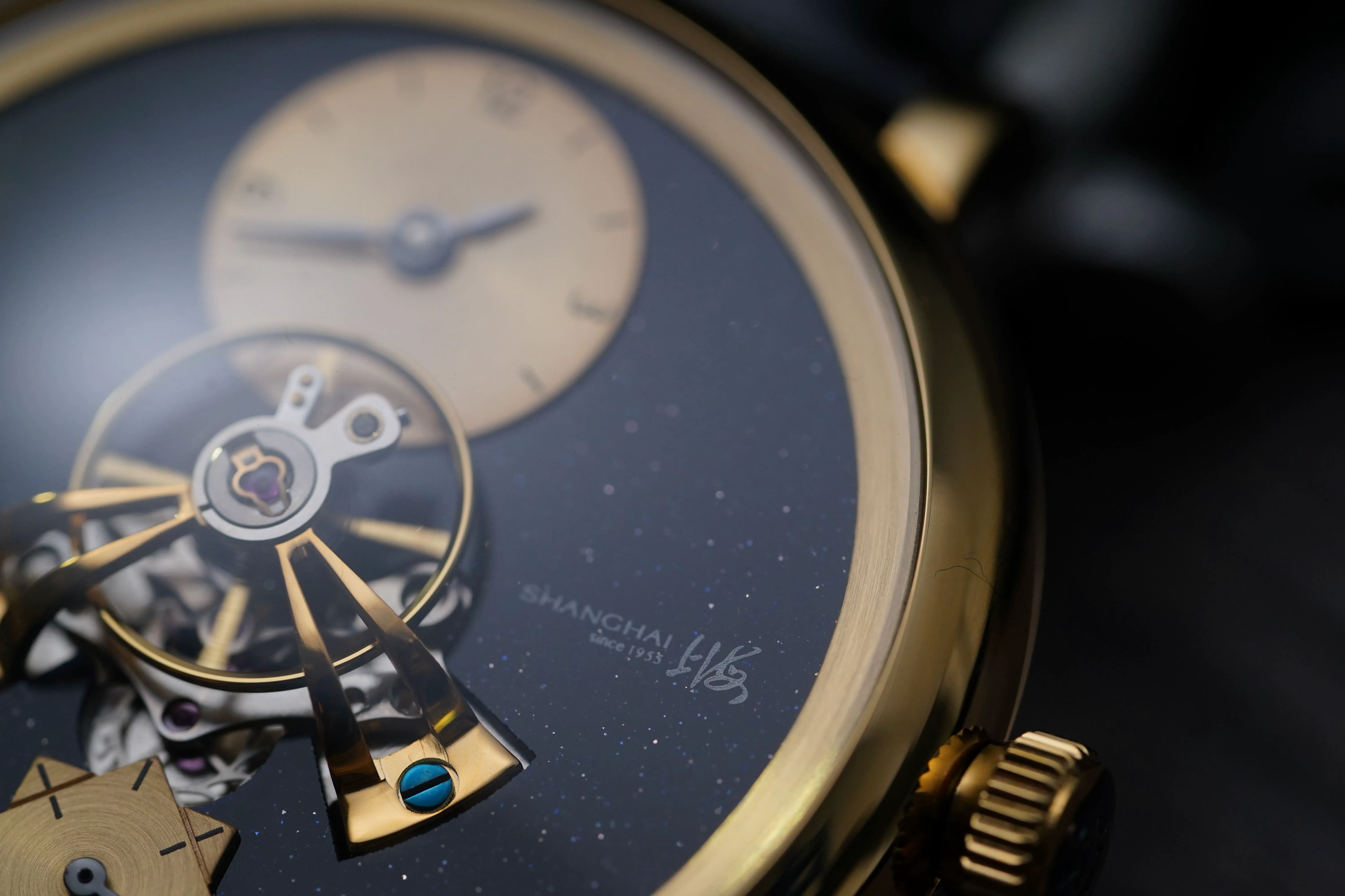 Mechanical Watch Accuracy Close-Up